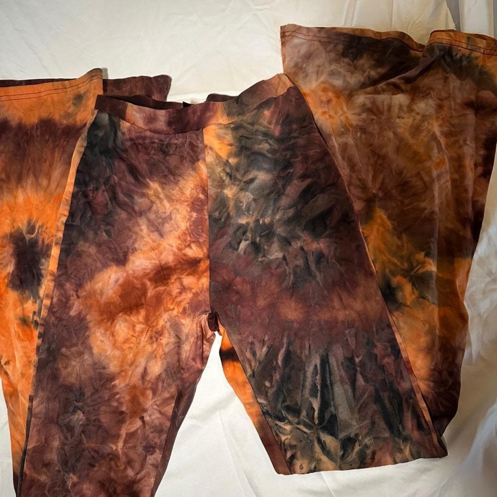 Tie-dye flare pants